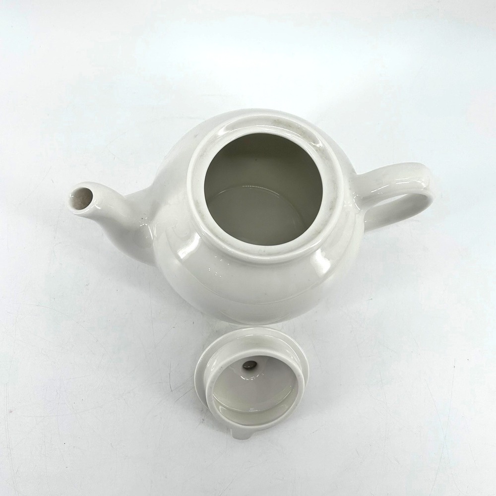 Crate & Barrel Duchess White Stoneware Teapot 38 Oz Simple Classic Round Design - Picture 6 of 10